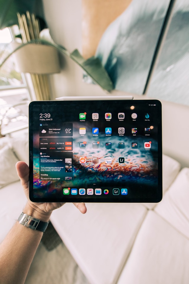 ipad holder til bil